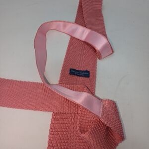 Woven silk tie by Tom James Executive Collection